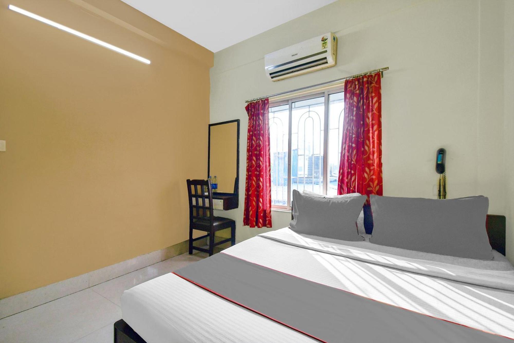 Capital O Kabita Guest House Near Acropolis Mall Calcutta Exterior foto