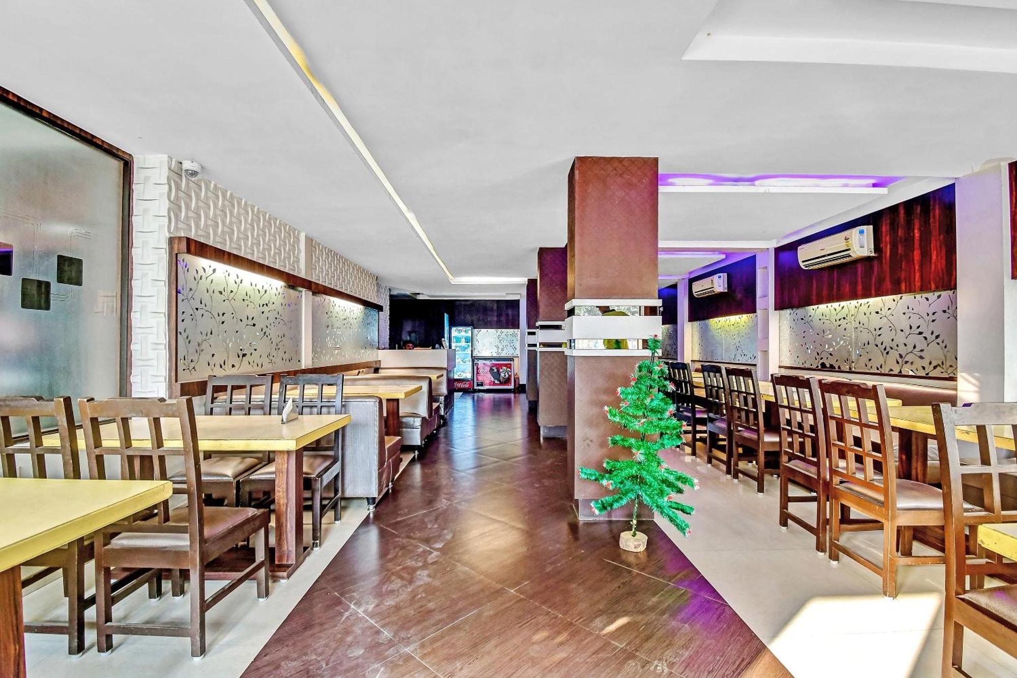 Capital O Kabita Guest House Near Acropolis Mall Calcutta Exterior foto