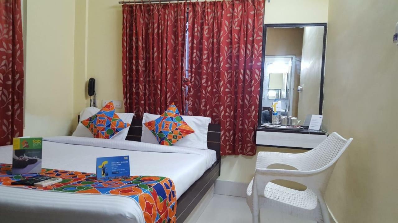 Capital O Kabita Guest House Near Acropolis Mall Calcutta Exterior foto